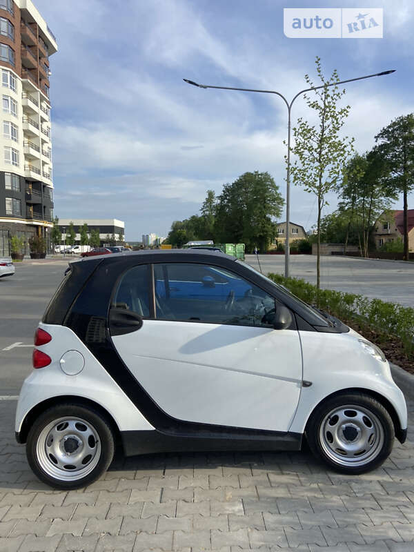 Купе Smart Fortwo 2011 в Гостомеле