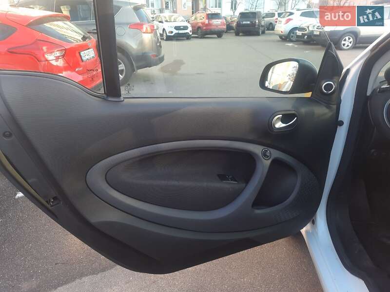 Купе Smart Fortwo 2016 в Києві