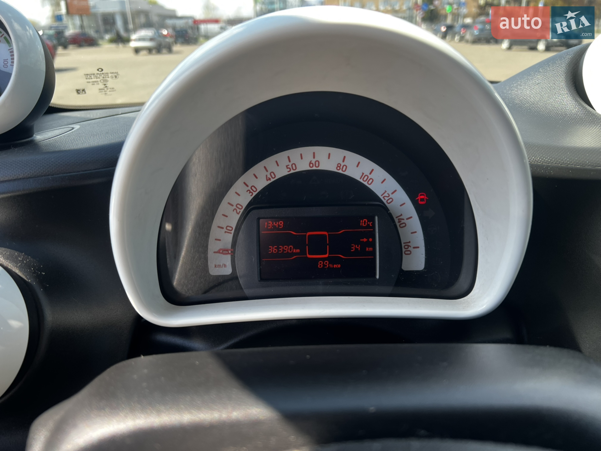 2018 Smart Fortwo - мініатюра 21