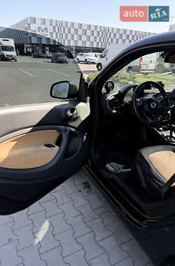 Купе Smart Fortwo 2015 в 