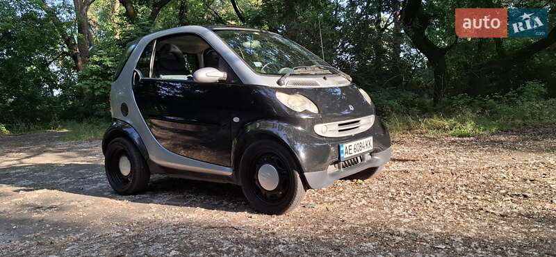 Купе Smart Fortwo 2006 в Кам'янському