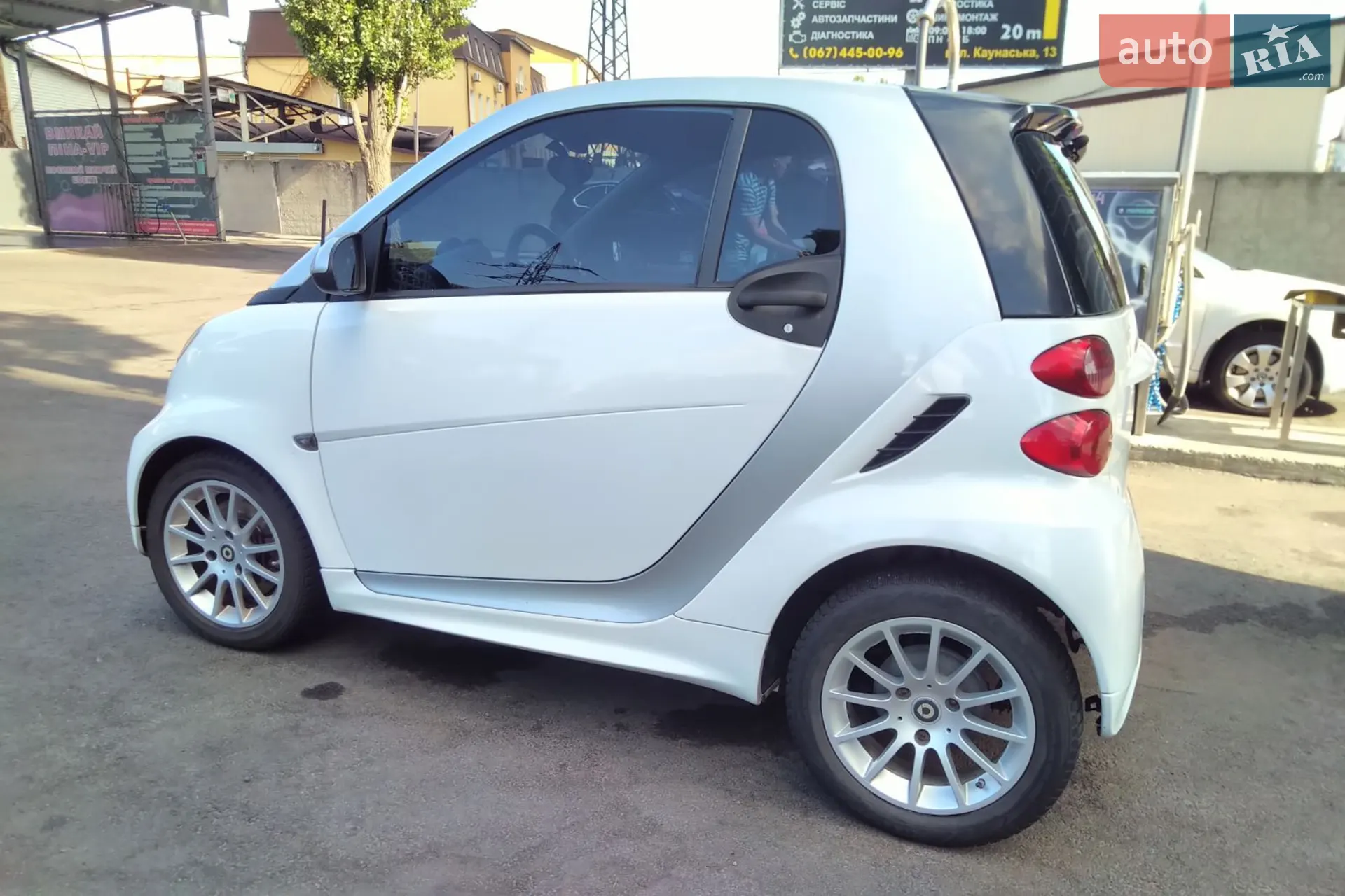 2015 Smart Fortwo - мініатюра 5