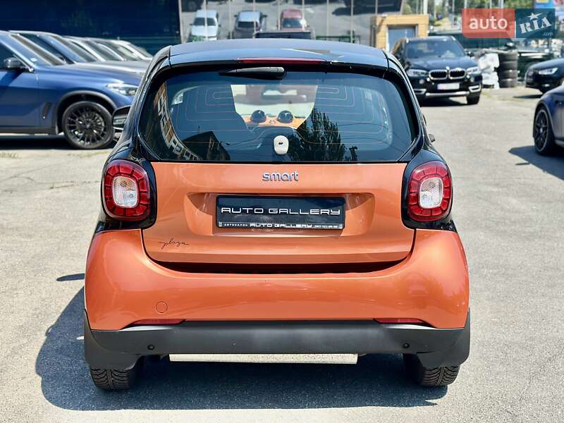 Купе Smart Fortwo 2015 в Киеве