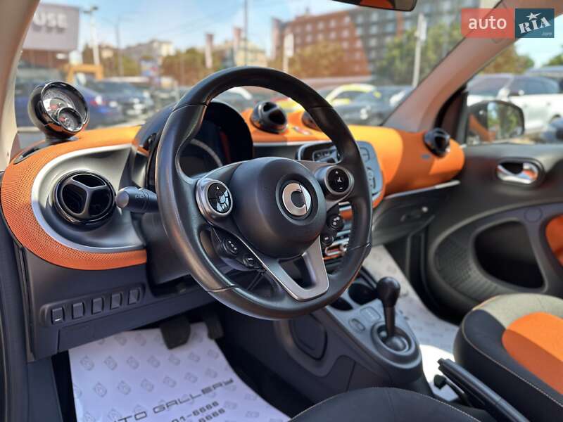 Купе Smart Fortwo 2015 в Киеве