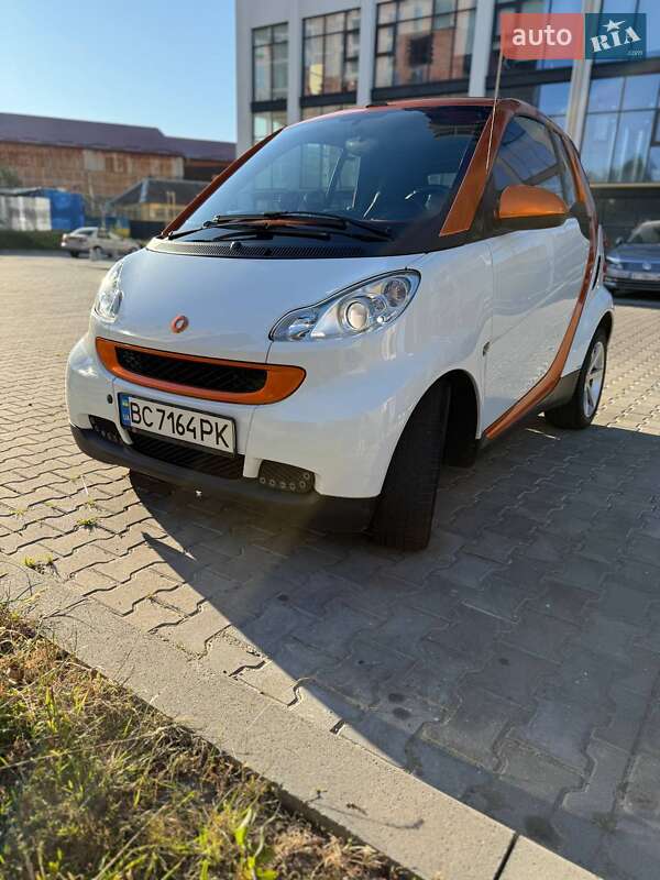 Кабріолет Smart Fortwo 2010 в Львові