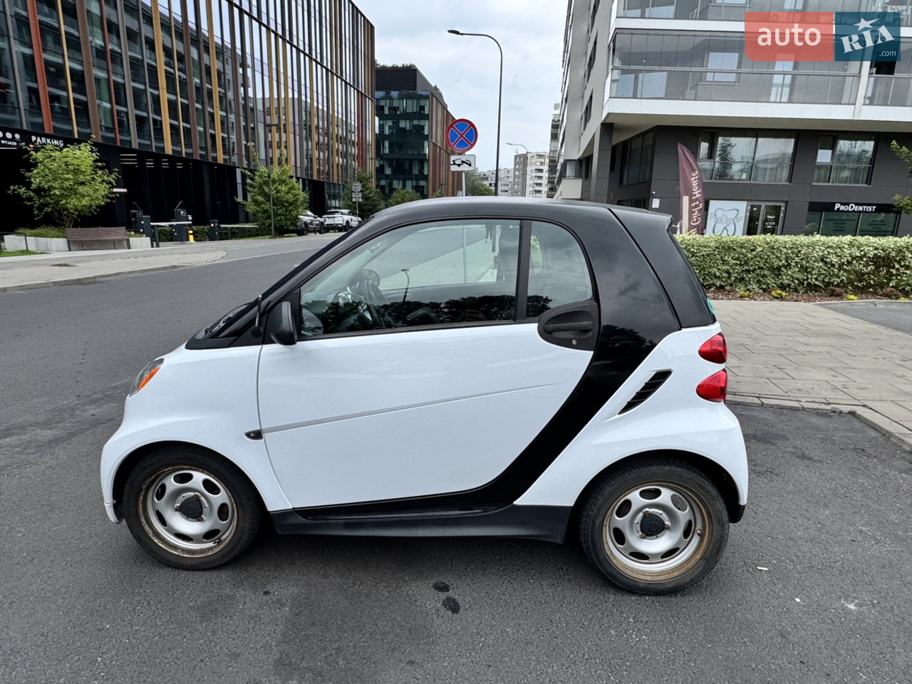 2016 Smart Fortwo - мініатюра 16