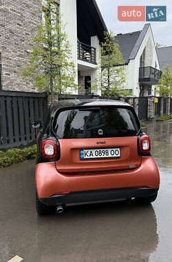 Купе Smart Fortwo 2015 в 