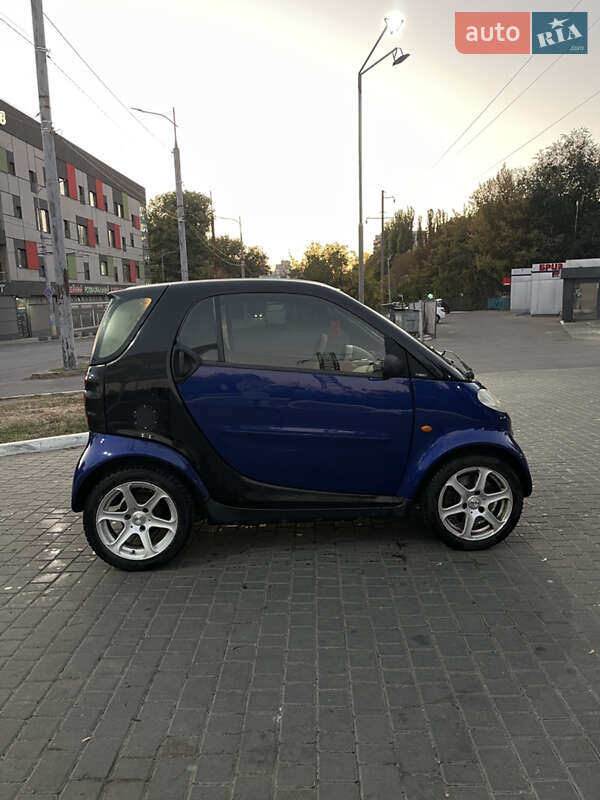 Купе Smart Fortwo 2001 в Днепре