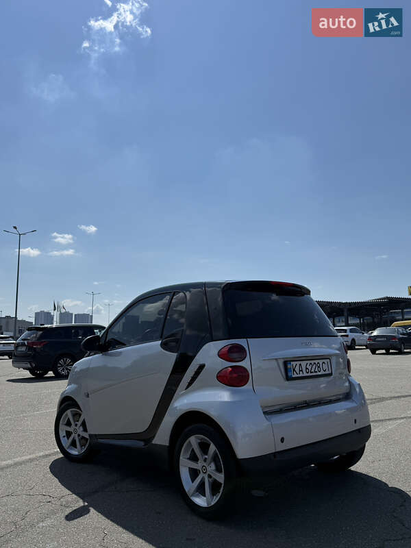 Купе Smart Fortwo 2009 в Киеве
