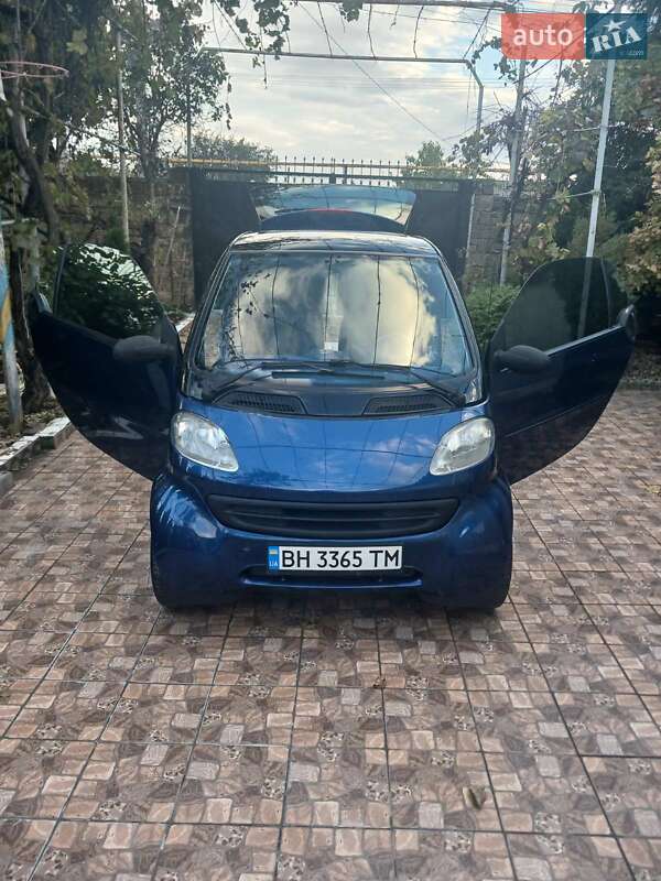 Хэтчбек Smart Fortwo 2000 в Одессе