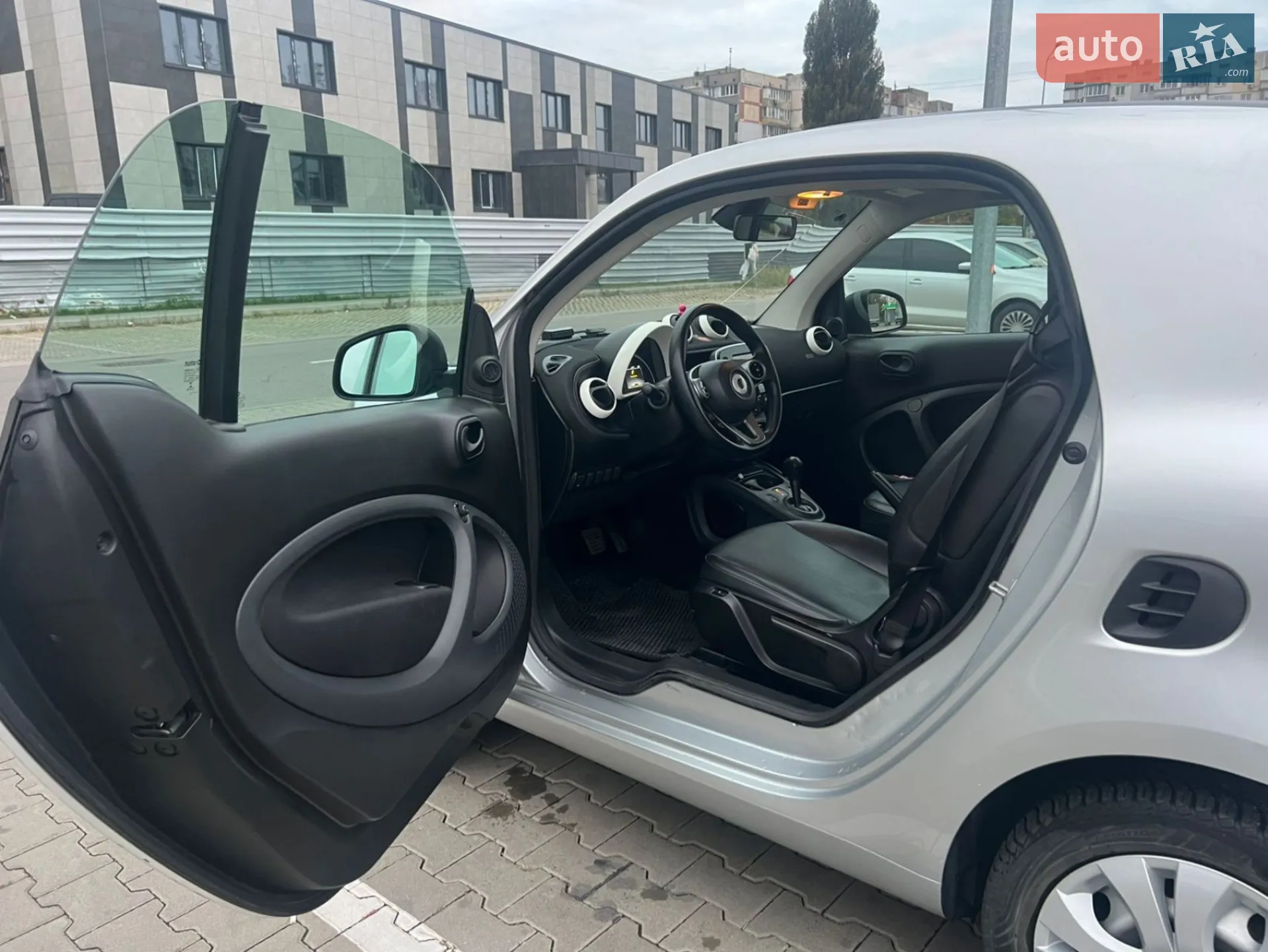 2016 Smart Fortwo - мініатюра 4