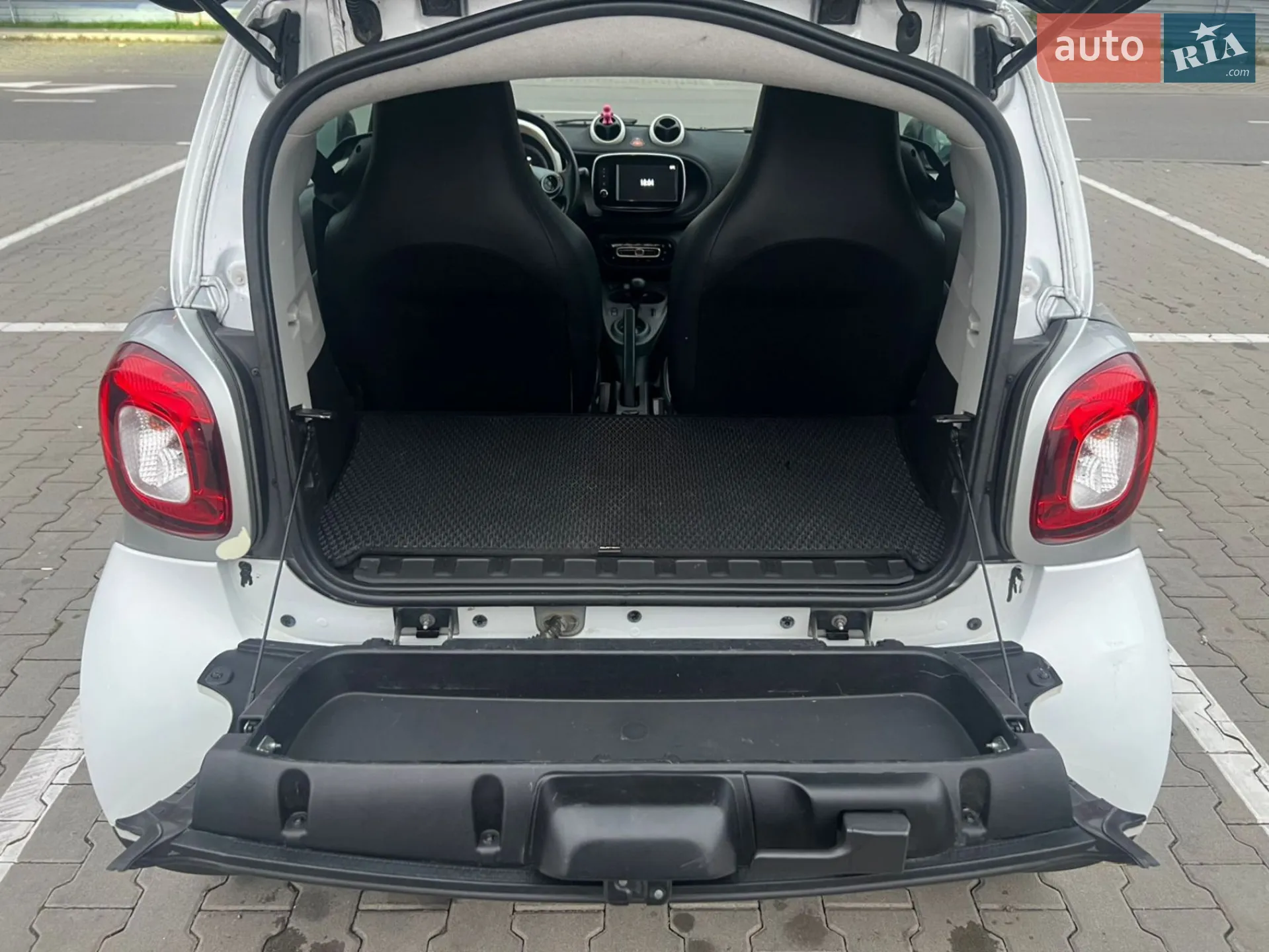 2016 Smart Fortwo - мініатюра 7