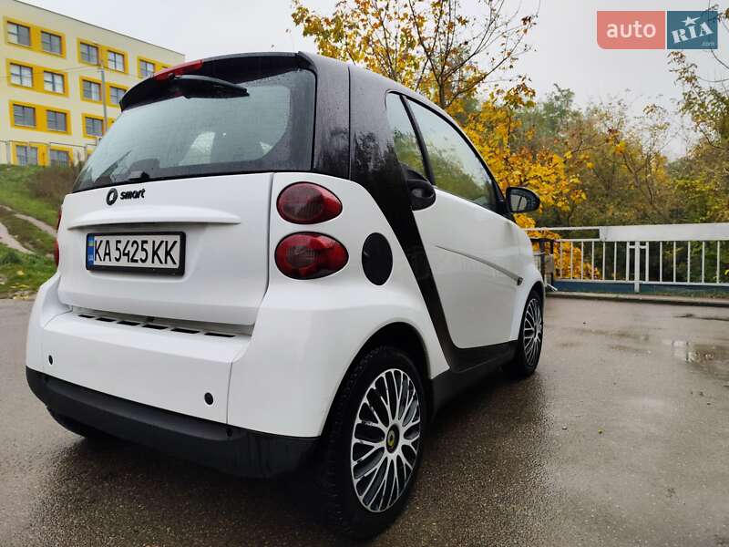 Купе Smart Fortwo 2009 в Киеве фото 7 Купе Smart Fortwo 2009 в Киеве