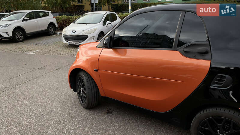Купе Smart Fortwo 2015 в Киеве