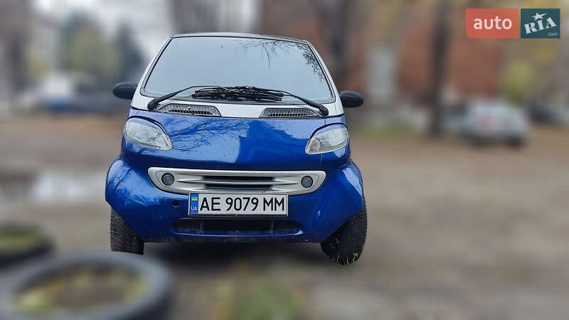 Купе Smart Fortwo 2000 в Дніпрі