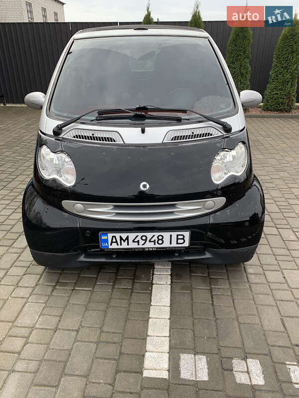 Кабриолет Smart Fortwo 2006 в Звягеле фото Кабриолет Smart Fortwo 2006 в Звягеле