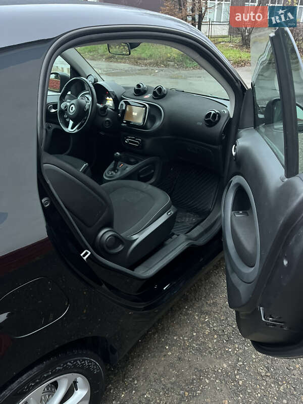Купе Smart Fortwo 2018 в Чернівцях