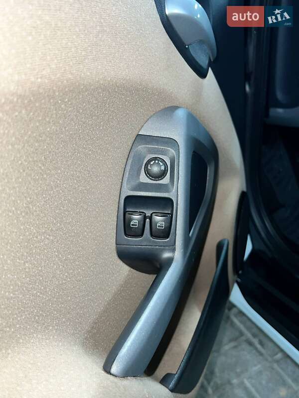 Купе Smart Fortwo 2008 в Киеве фото 10 Купе Smart Fortwo 2008 в Киеве