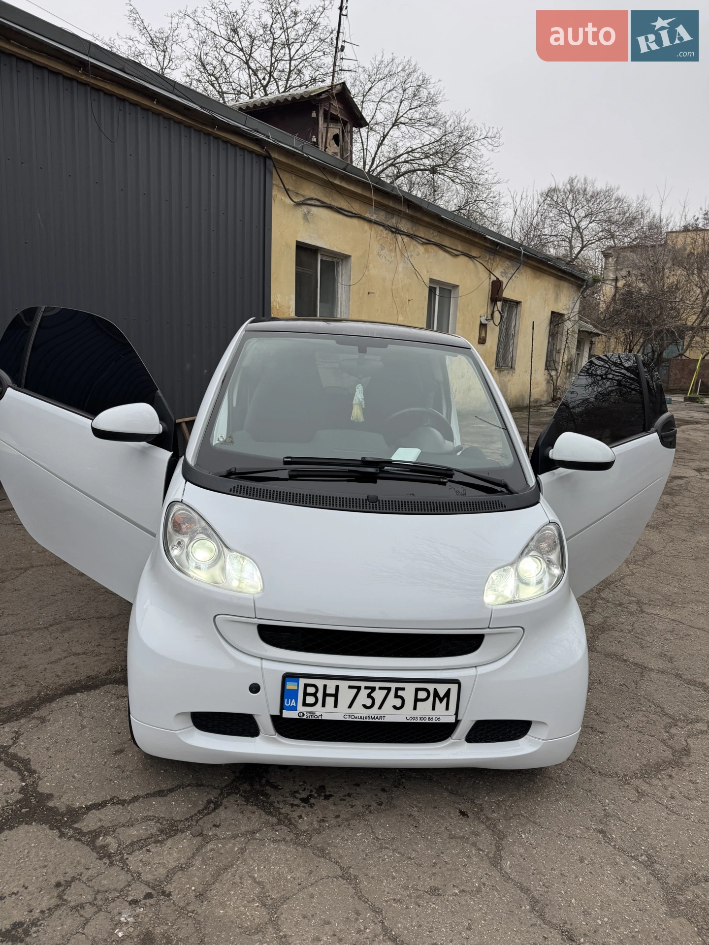 2011 Smart Fortwo - фото 1