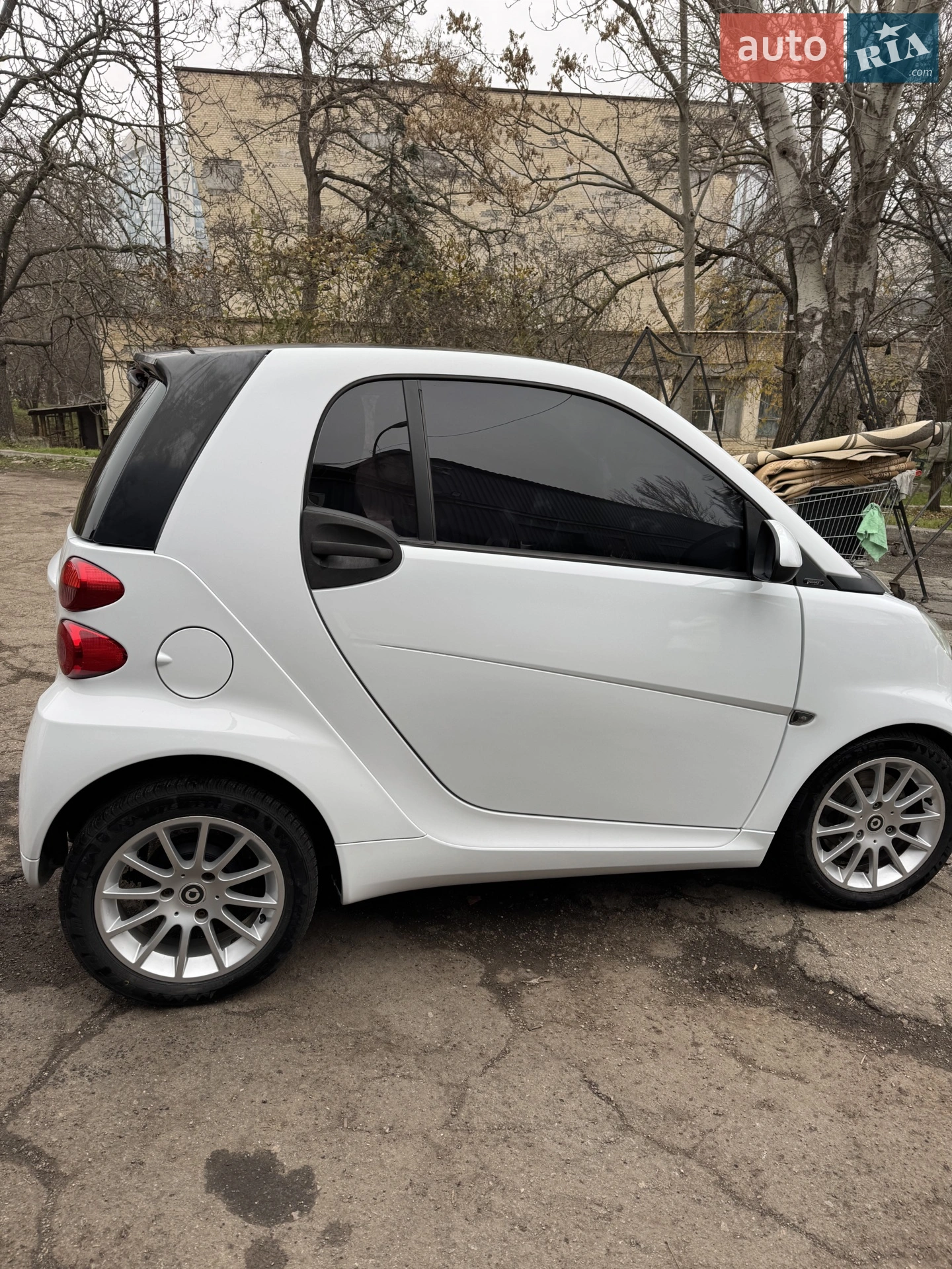 2011 Smart Fortwo - мініатюра 2