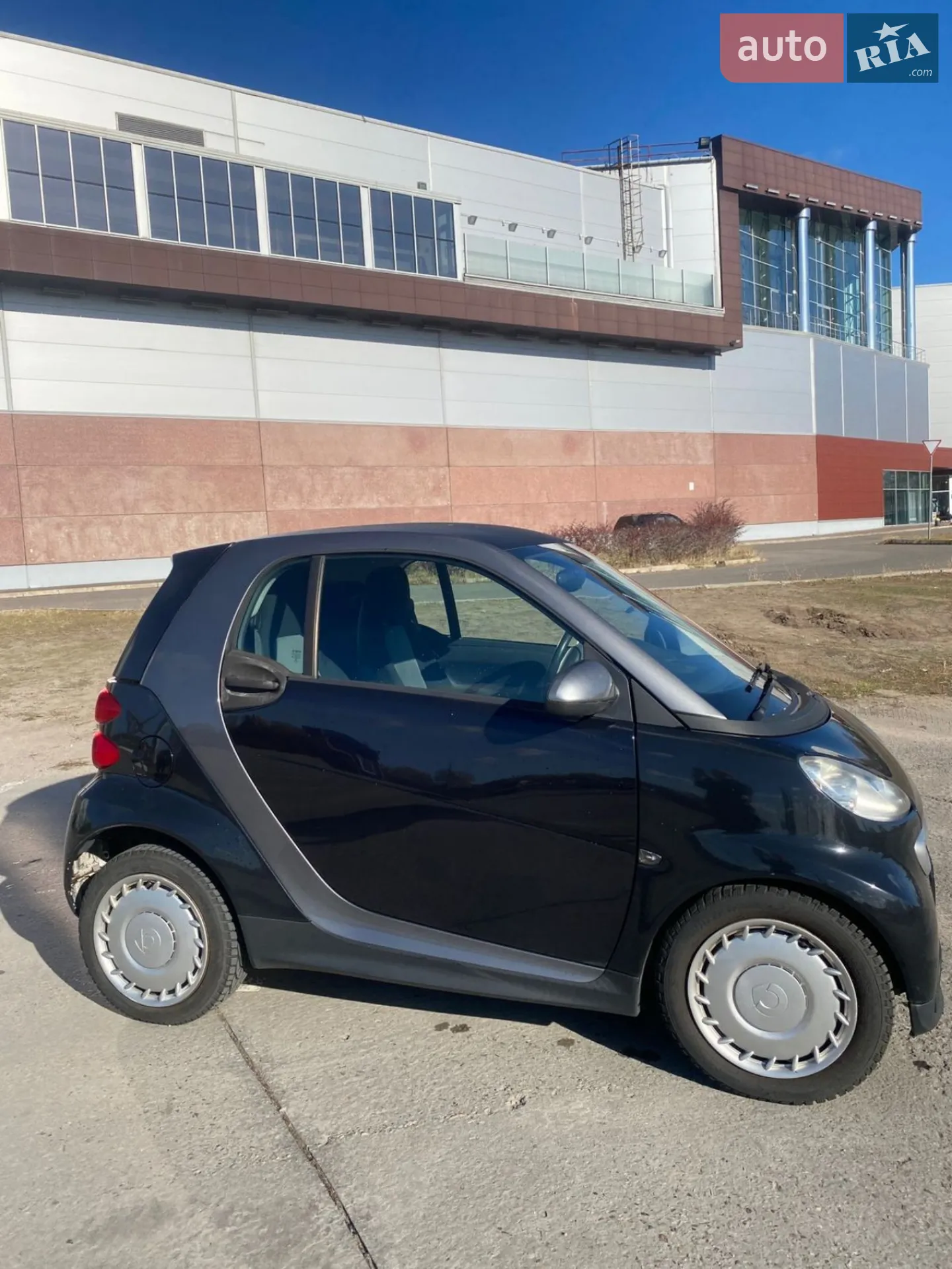 2015 Smart Fortwo - мініатюра 2