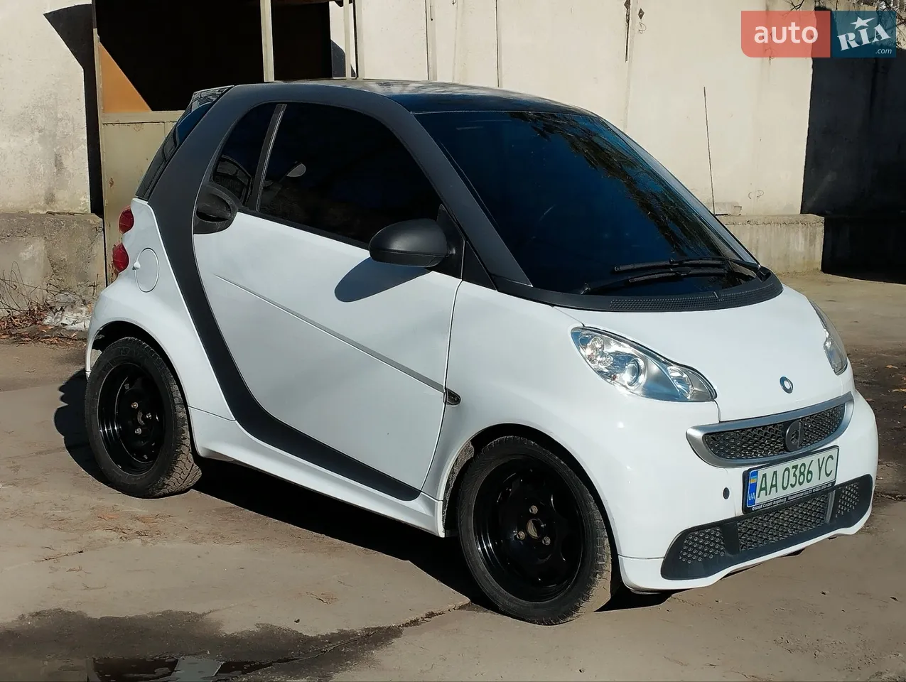 2015 Smart Fortwo - мініатюра 19