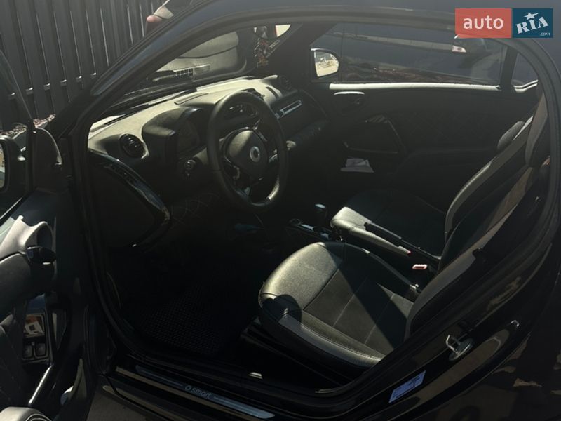 Купе Smart Fortwo 2011 в Киеве фото 12 Купе Smart Fortwo 2011 в Киеве