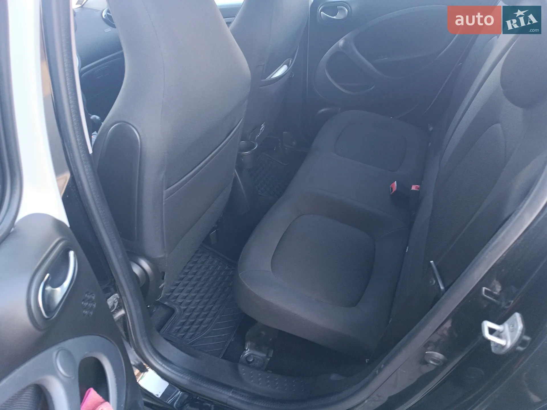 2017 Smart Fortwo - мініатюра 22