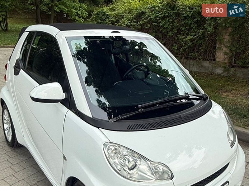 Кабріолет Smart Fortwo 2011 в Львові