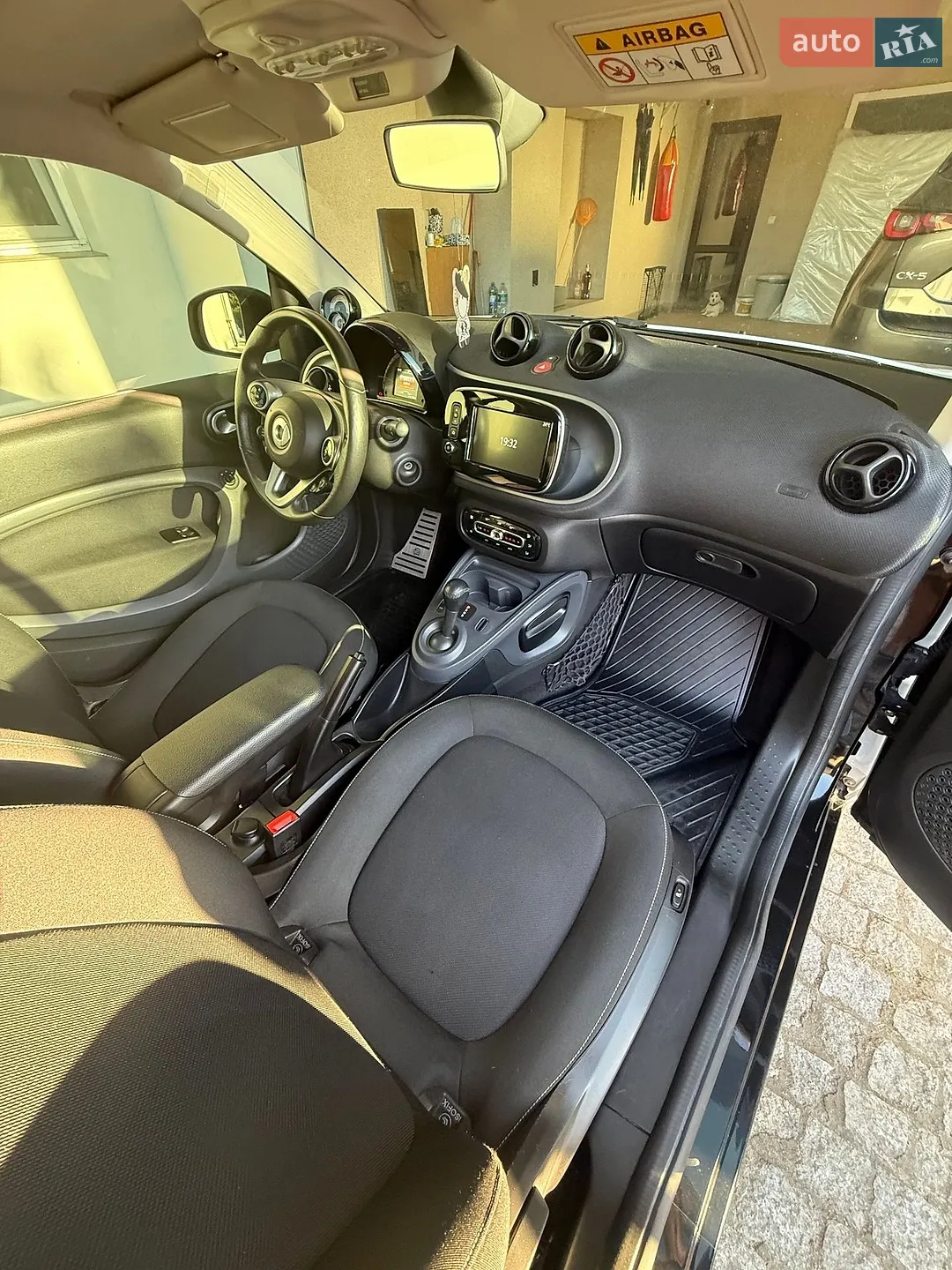 2018 Smart Fortwo - мініатюра 3