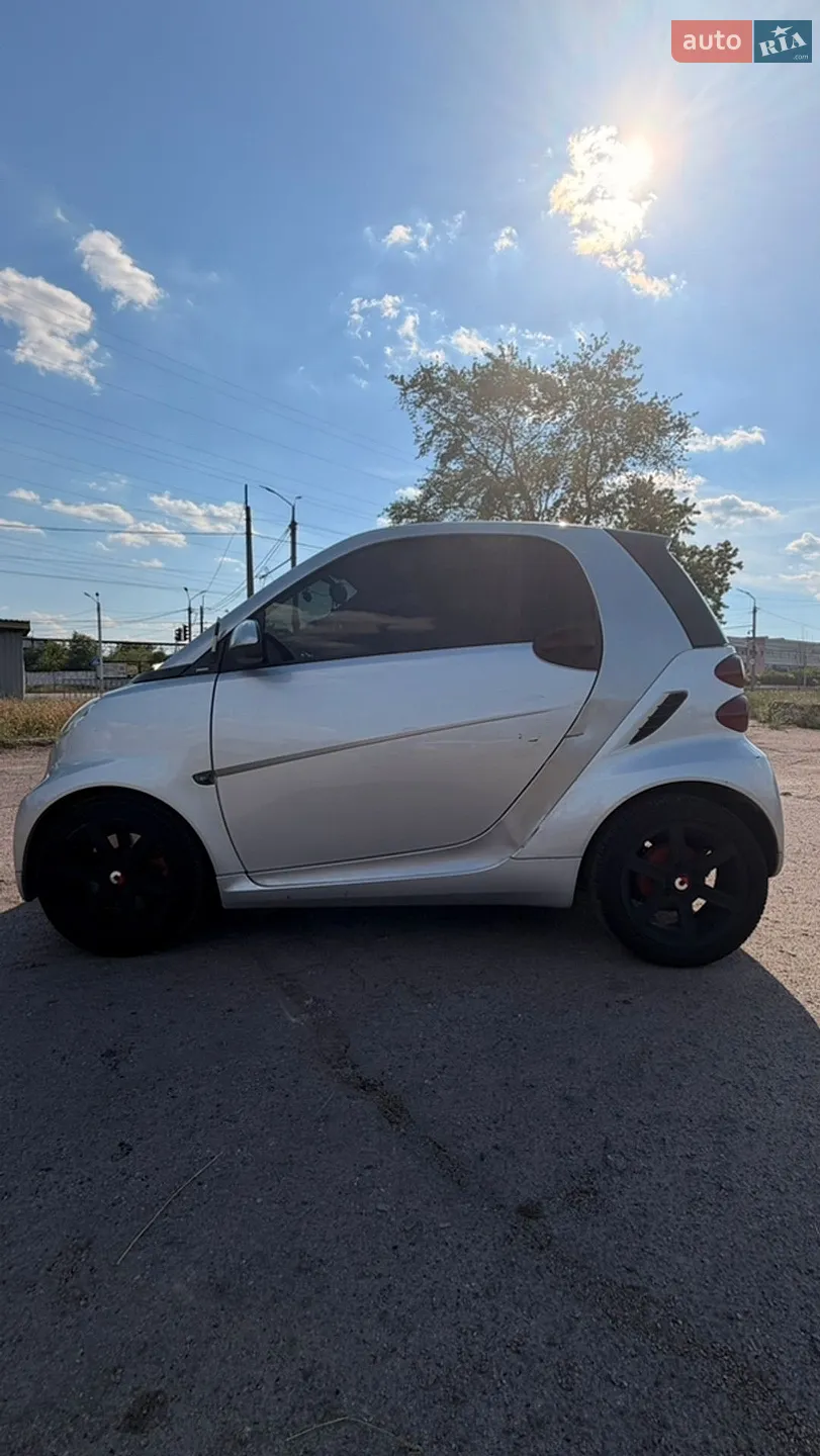 2011 Smart Fortwo - мініатюра 4
