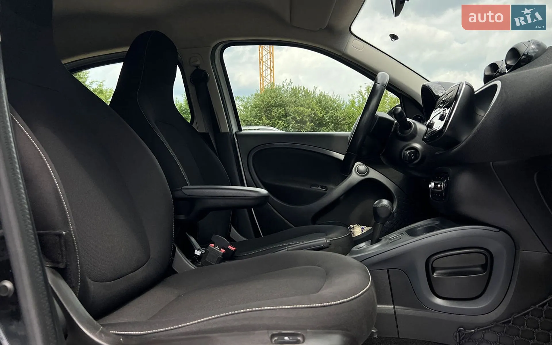 2017 Smart Fortwo - мініатюра 15