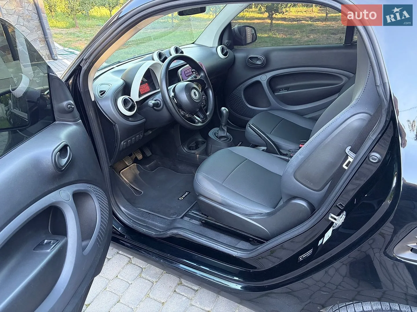 2015 Smart Fortwo - мініатюра 9