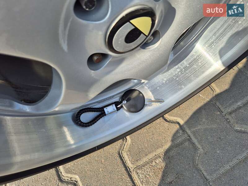 Купе Smart Roadster 2003 в Києві фото 58 Купе Smart Roadster 2003 в Києві