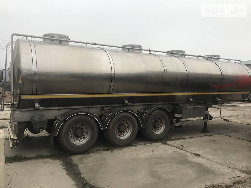 Цистерна полуприцеп Sommer SP 2005 в Березане фото 10 Цистерна полуприцеп Sommer SP 2005 в Березане