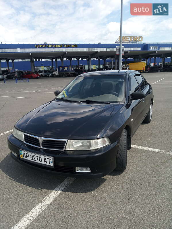 Седан SouEast Lioncel 2006 в Киеве