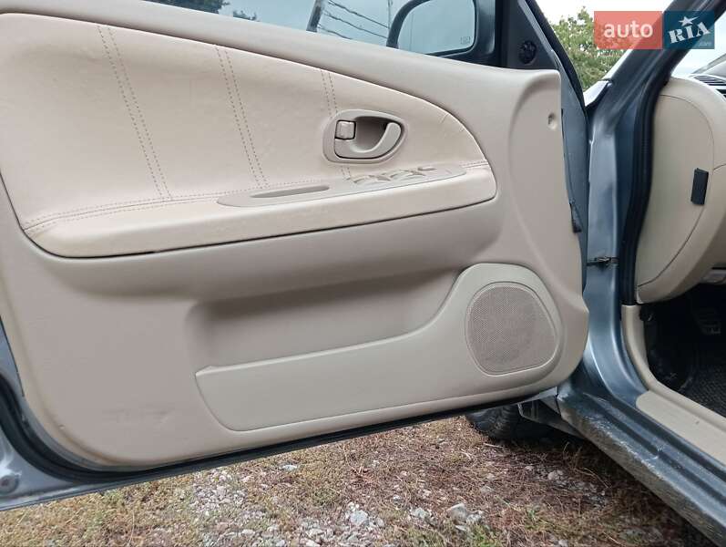 Седан SouEast Lioncel 2007 в Кропивницькому