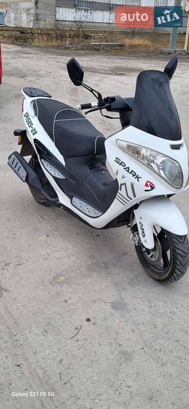 Скутер Spark SP 150-S28 2018 в Перещепине