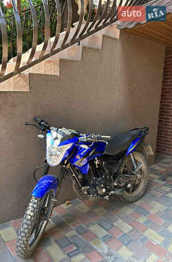 Мотоцикл Классік Spark SP 150R-15 2023 в 