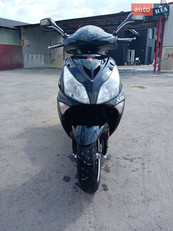 Скутер Spark SP 150S-17 2020 в Буске