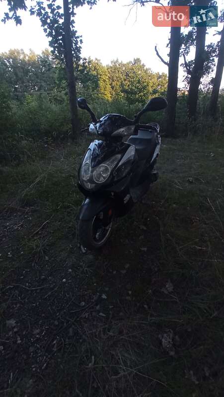 Spark SP 150S-17 2014