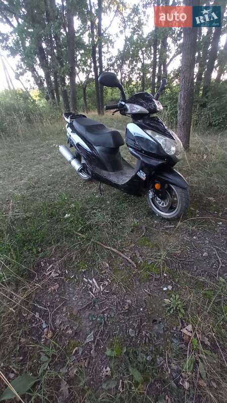 Мопеды Spark SP 150S-17 2014 в Залещиках фото 4 Мопеды Spark SP 150S-17 2014 в Залещиках
