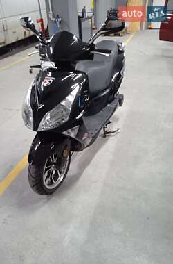 Макси-скутер Spark SP 150S-17R 2019 в 