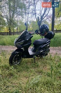 Скутер Spark SP 150S-18 2024 в 