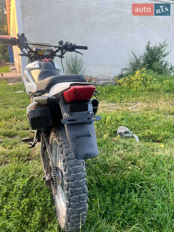 Боббер Spark SP 200D1 2020 в Зборові фото 6 Боббер Spark SP 200D1 2020 в Зборові