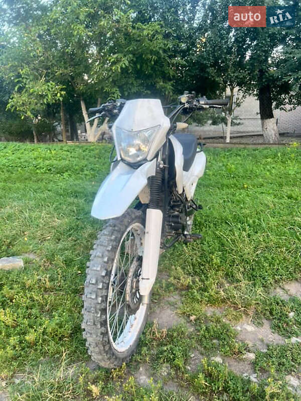 Боббер Spark SP 200D1 2020 в Зборові фото 9 Боббер Spark SP 200D1 2020 в Зборові