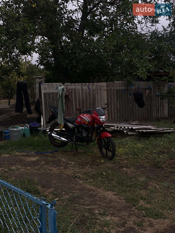 Мотоцикл Классик Spark SP 200R-25B 2021 в Нововоронцовке фото 5 Мотоцикл Классик Spark SP 200R-25B 2021 в Нововоронцовке