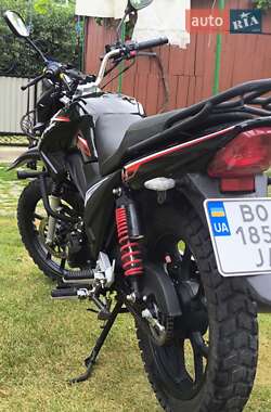Мотоцикл Спорт-туризм Spark SP 200R-26 2023 в 