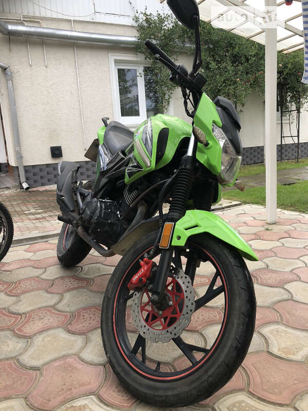 Мотоцикл Спорт-туризм Spark SP 200R-27 2018 в Вижнице