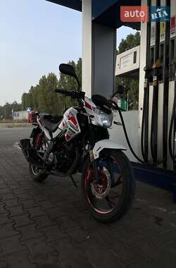 Мотоцикл Без обтекателей (Naked bike) Spark SP 200R-27 2020 в 
